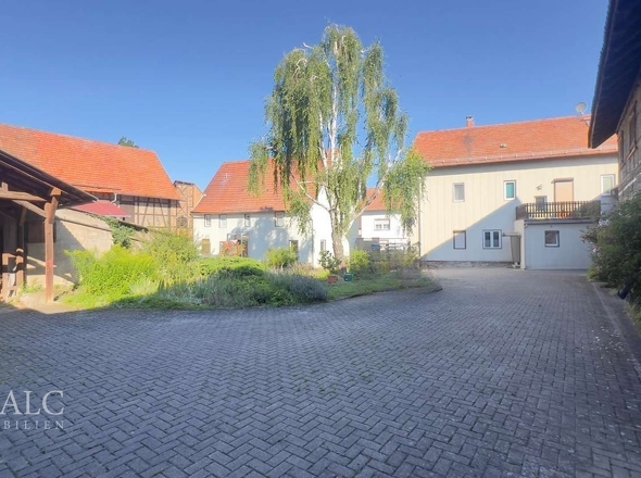 Stellplätze im Hof 
