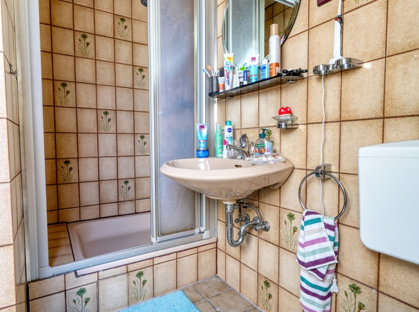 Badezimmer 2