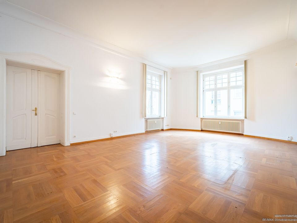 Büro Erdgeschoss