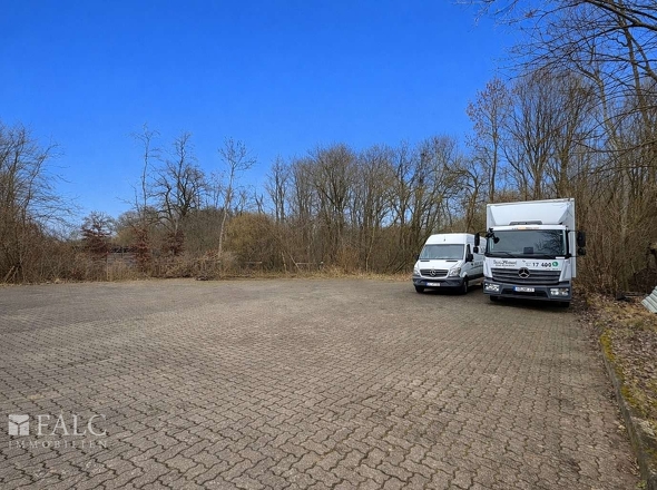 Stellplatz hinten