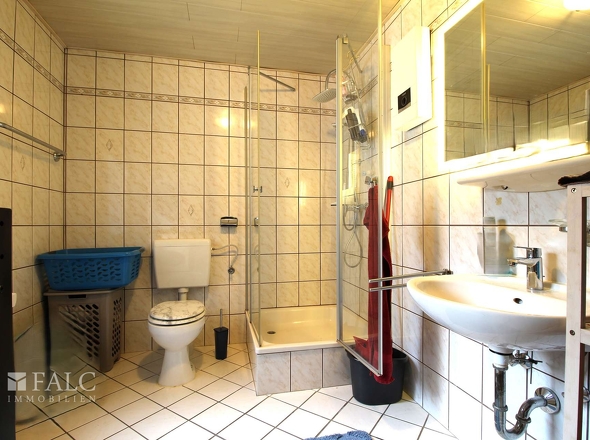 Badezimmer 1. OG