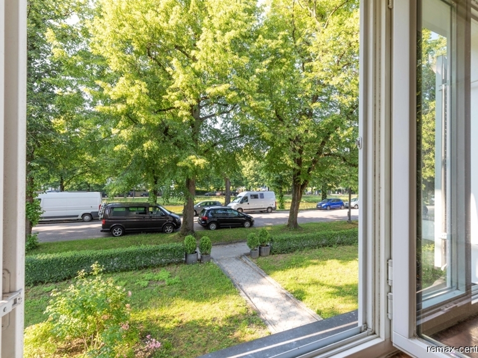 Blick aus dem Fenster 2